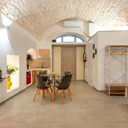 Semesterbostad La Pizzicata