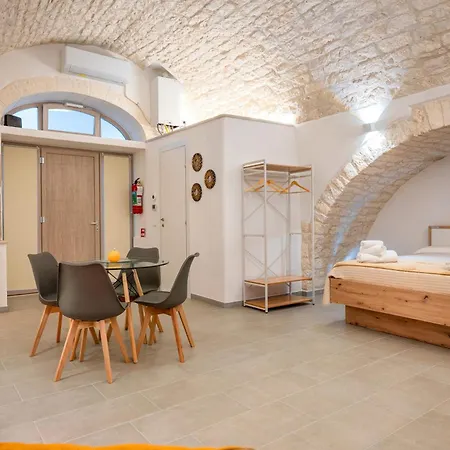 La Pizzicata Semesterbostad